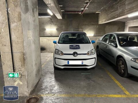  Parking / Garage � louer 