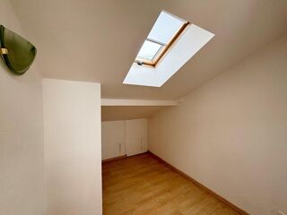  Appartement à louer 2 pièces 37 m²