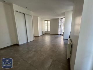  Appartement à louer 3 pièces 67 m²