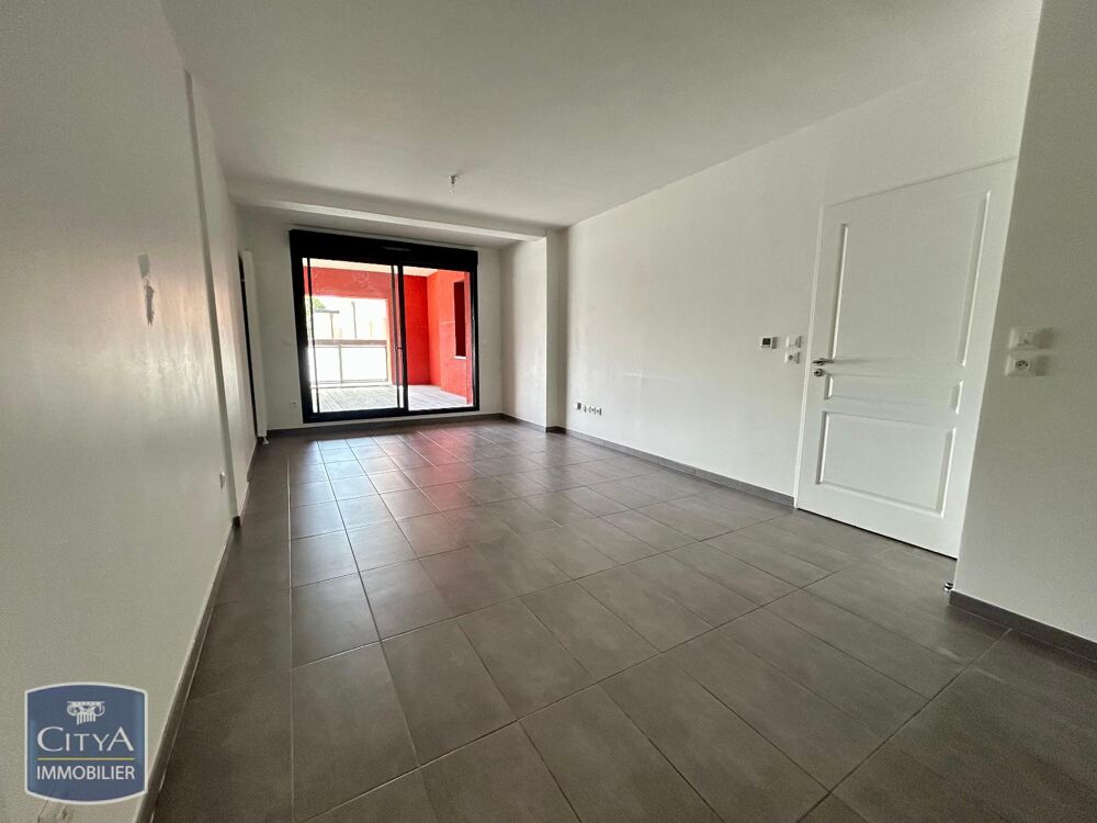 location Appartement - 2 pièce(s) - 56 m² Fleury-les-Aubrais (45400)