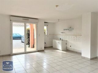  Appartement à louer 2 pièces 47 m²