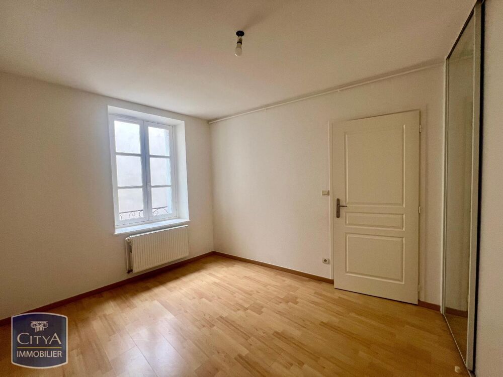 location Appartement - 4 pièce(s) - 102 m² Riom (63200)