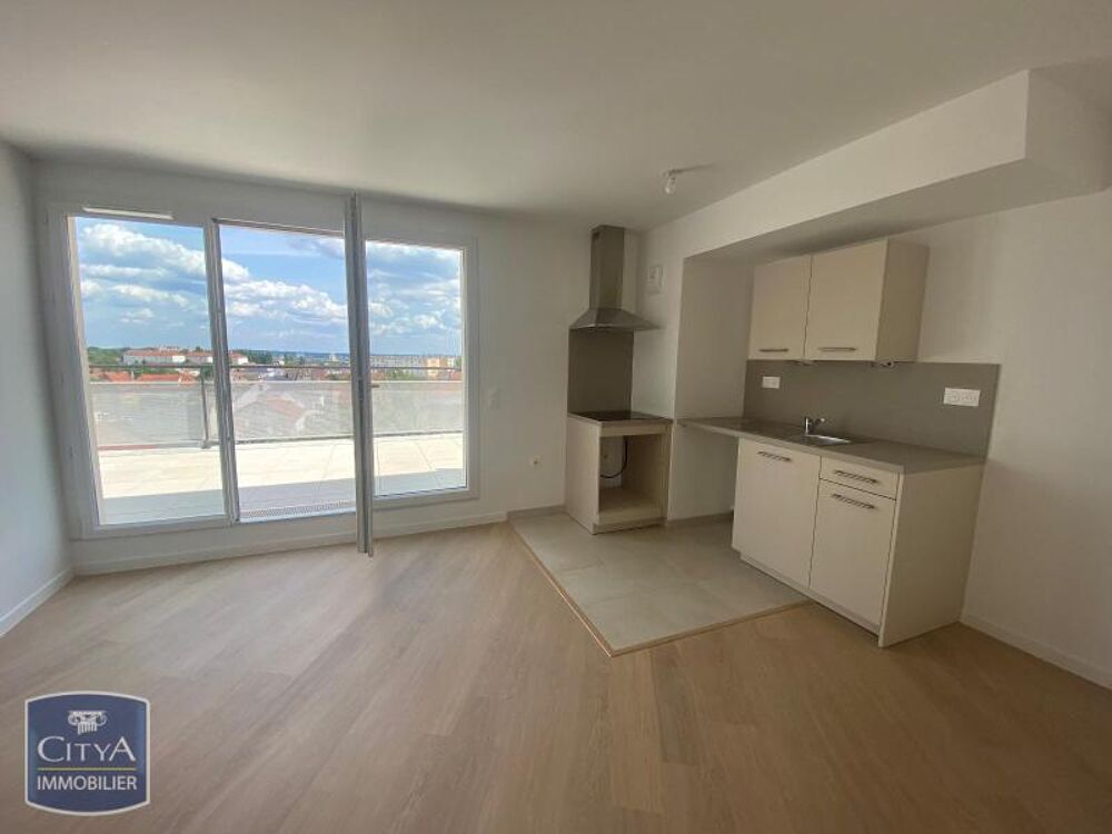 EXCLUSIVITÉ - GRAND APPARTEMENT 4 PIÈCES À louer : venez....