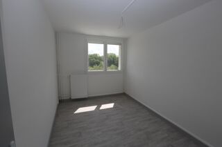  Appartement � louer 4 pi�ces 64 m�