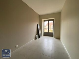  Appartement à louer 3 pièces 66 m²