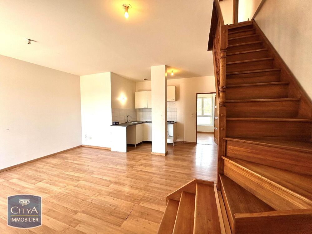 À LOUER : Appartement T4 DUPLEX situé à Firminy. Ce bien....