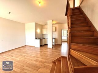 Appartement à louer 4 pièces 68 m²