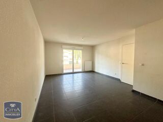  Appartement à louer 2 pièces 45 m²
