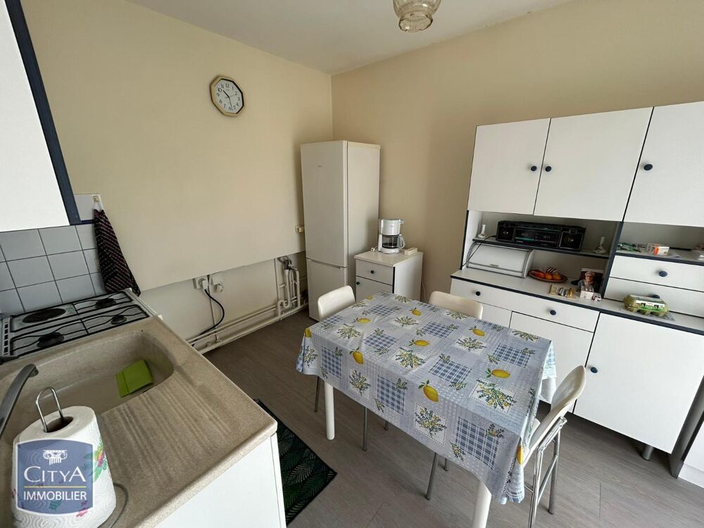 location Maison - 4 pièce(s) - 68 m² Saint-Pierre-Montlimart (49110)