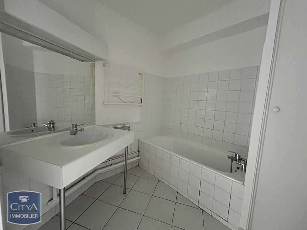 location Appartement - 1 pièce(s) - 34 m² Lyon 8