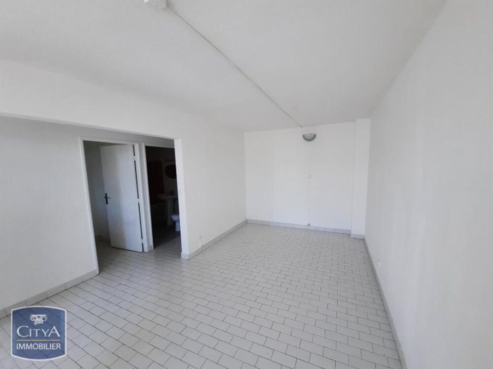 location Appartement - 1 pièce(s) - 35 m² Saint-Denis (97400)