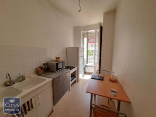  Appartement à louer 1 pièce 28 m²