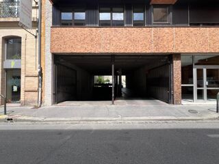  Parking / Garage à vendre 