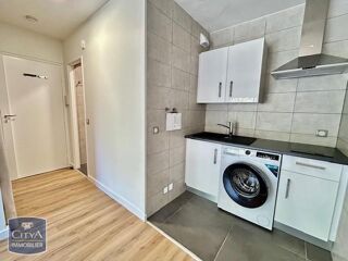 location Appartement - 1 pièce(s) - 24 m² Mandelieu-la-Napoule (06210)