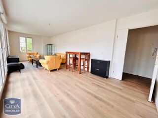  Appartement à louer 3 pièces 65 m²