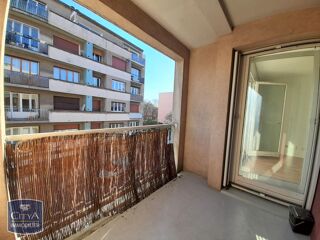  Appartement à louer 2 pièces 50 m²