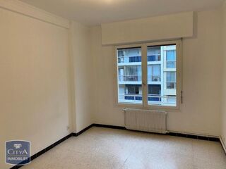  Appartement à louer 3 pièces 64 m²