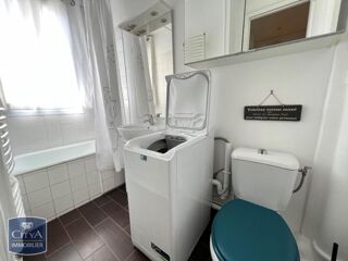  Appartement à louer 2 pièces 33 m²