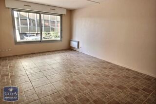  Appartement à louer 1 pièce 38 m²