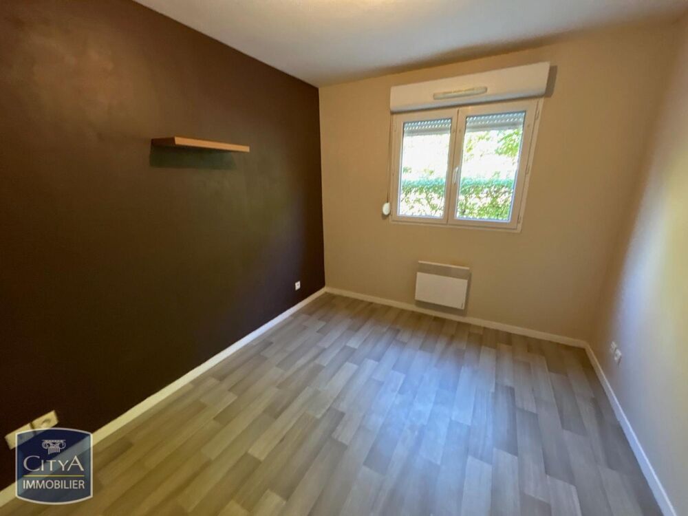 location Appartement - 2 pièce(s) - 49 m² Val-de-Reuil (27100)