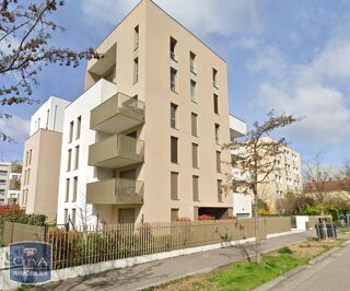  Appartement à louer 2 pièces 42 m²