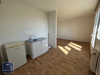  Appartement à louer 1 pièce 28 m²