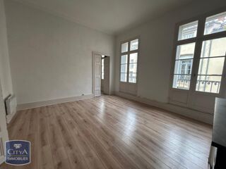  Appartement � louer 4 pi�ces 115 m�