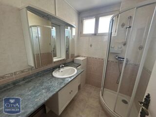  Appartement à louer 3 pièces 57 m²