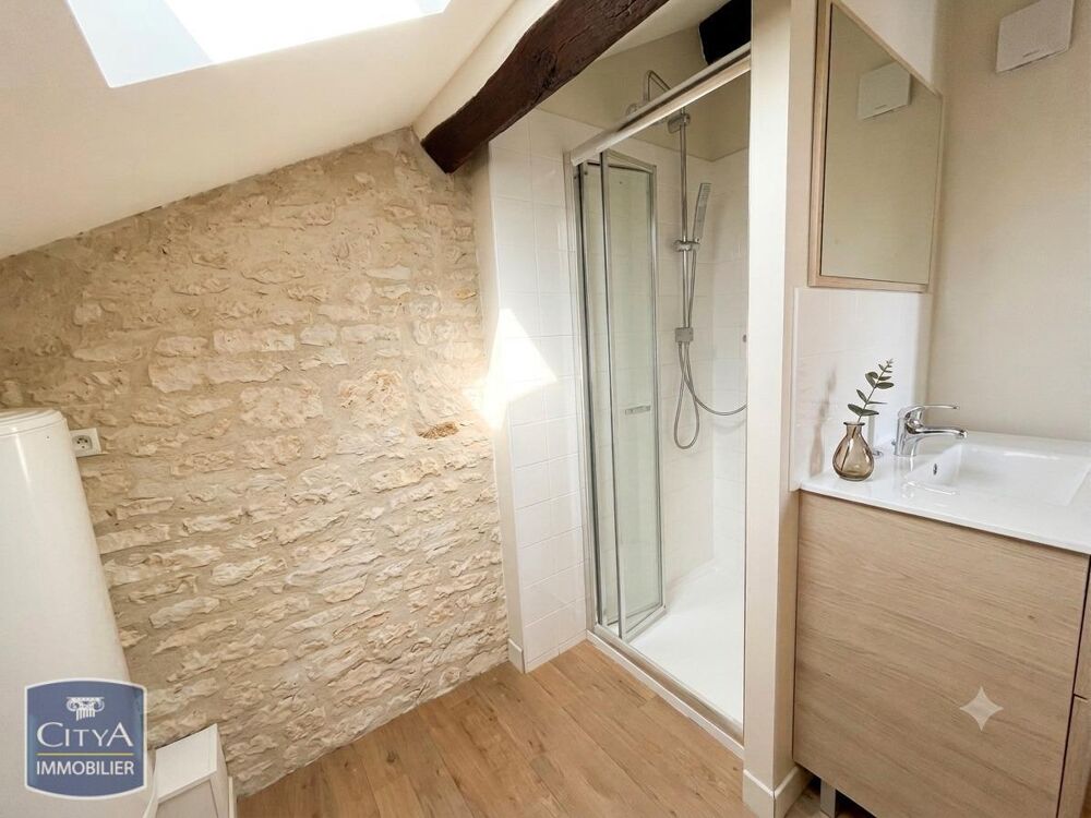 À LOUER : Maison T4 située dans la charmante ville de Ri....