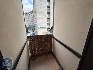  Appartement à louer 2 pièces 63 m²