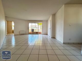  Appartement à louer 2 pièces 55 m²