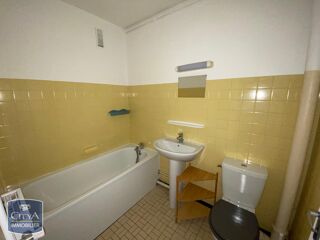 location Appartement - 1 pièce(s) - 33 m² Charleville-Mézières (08000)