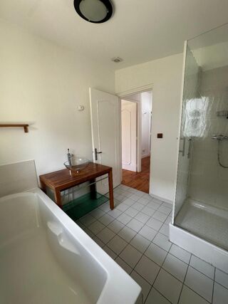  Maison à louer 5 pièces 98 m²