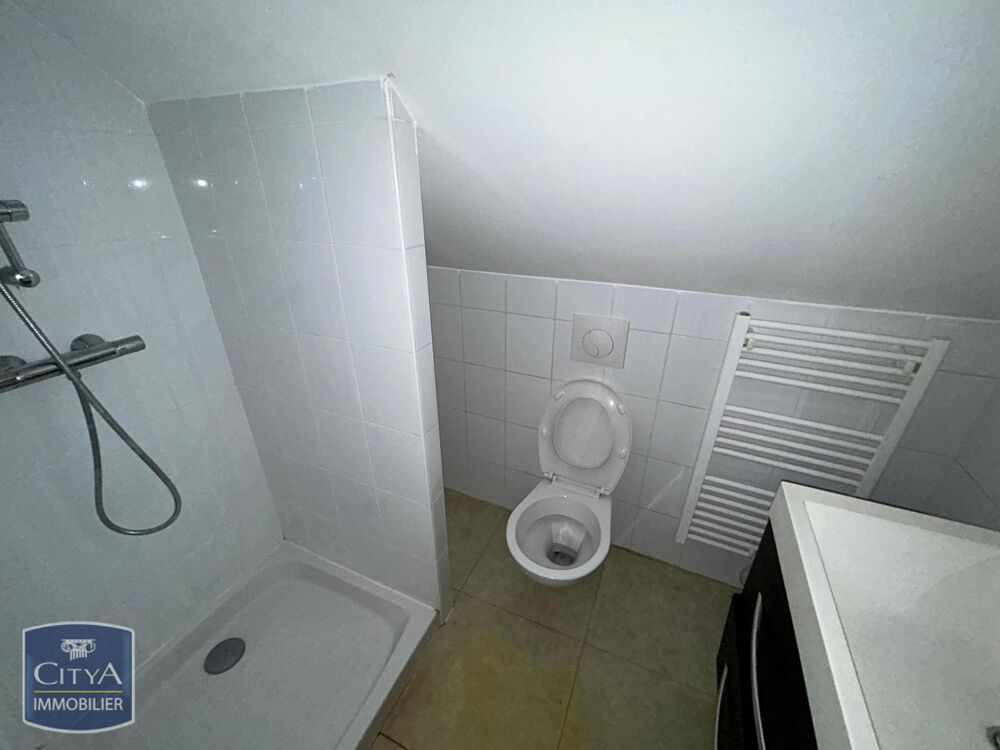 APPARTEMENT T2 - PROCHE CENTRE-VILLE SEDAN Venez découvr....