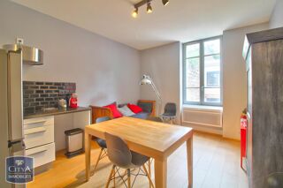  Appartement à louer 2 pièces 33 m²