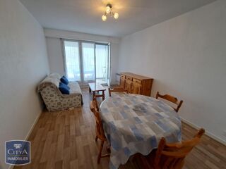  Appartement à louer 3 pièces 60 m²