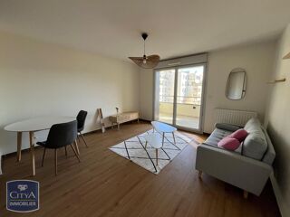  Appartement à louer 2 pièces 41 m²