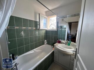  Appartement à louer 3 pièces 55 m²