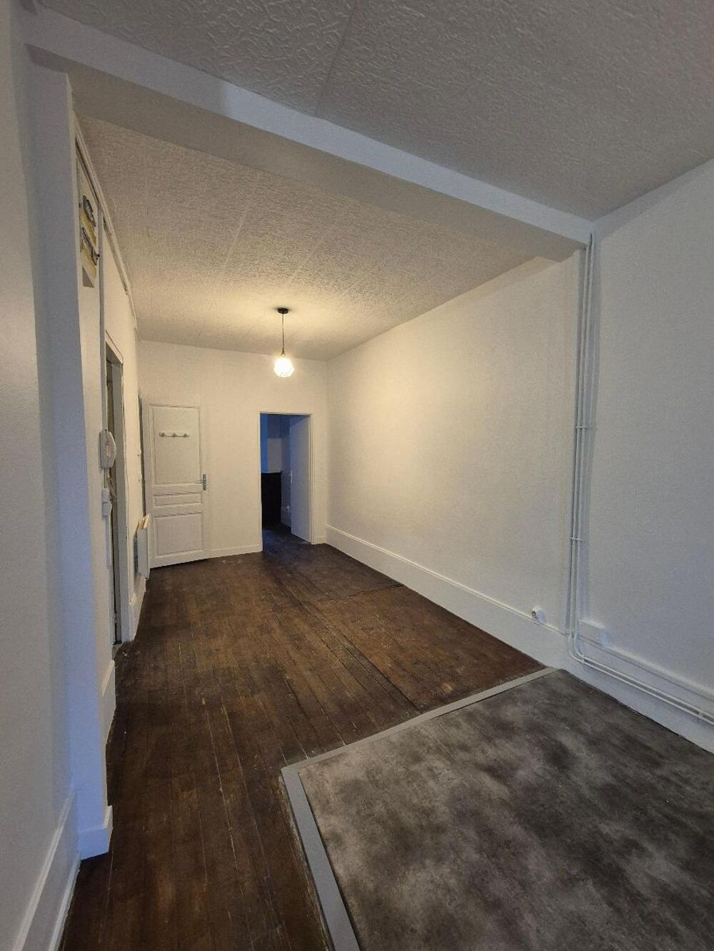 location Appartement - 2 pièce(s) - 47 m² Mâcon (71000)