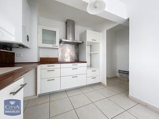  Appartement � louer 4 pi�ces 94 m�