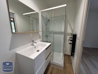  Appartement à louer 3 pièces 58 m²
