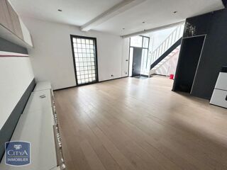  Appartement à louer 3 pièces 85 m²