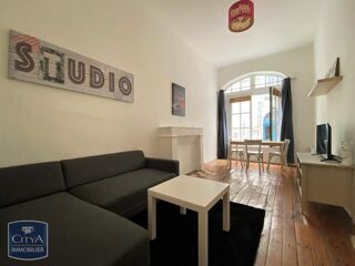  Appartement à louer 2 pièces 31 m²