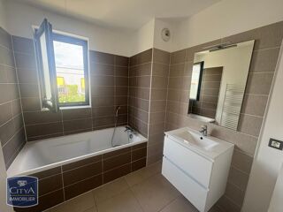  Maison à louer 4 pièces 80 m²