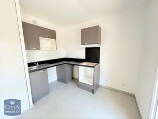  Appartement à louer 2 pièces 47 m²