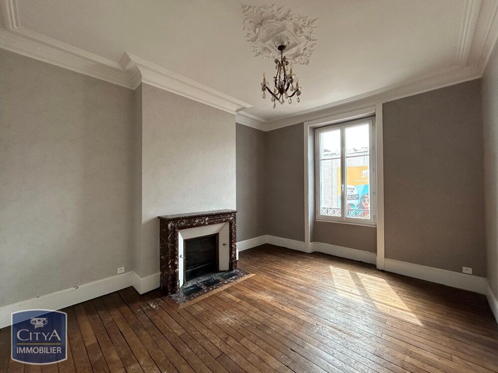 À LOUER : Découvrez ce charmant appartement rénové de ty....