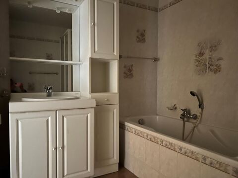  Appartement � louer 4 pi�ces 81 m�