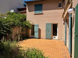  Maison à louer 6 pièces 156 m²