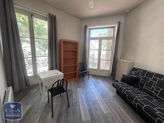  Appartement à louer 1 pièce 18 m² Poitiers