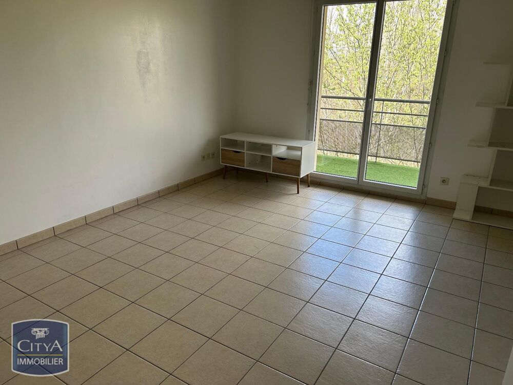 location Appartement - 2 pièce(s) - 54 m² Saint-André-les-Vergers (10120)